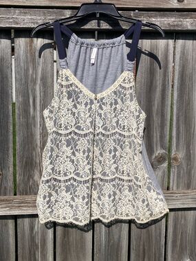 Xhilaration Cream Lace Front Navy-Trim Tank Top